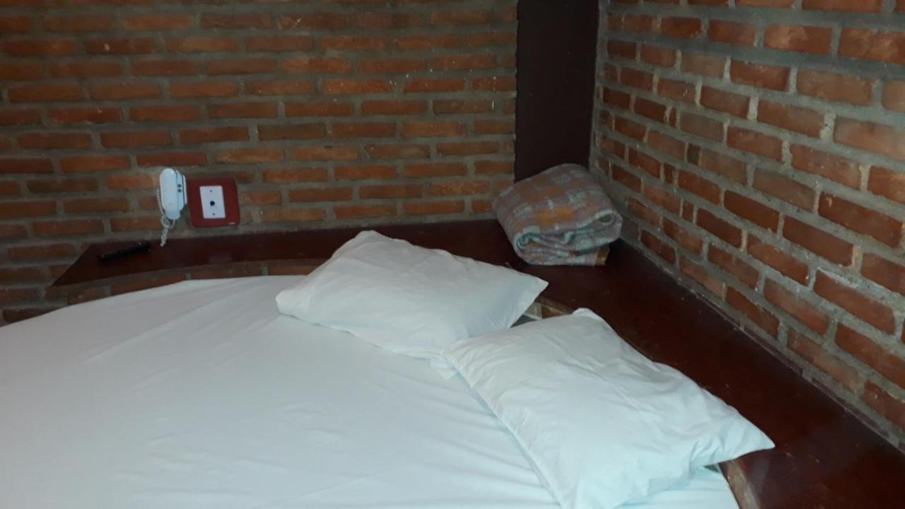 Planeta Sex Motel Сан-Жуан-дел-Рей Экстерьер фото