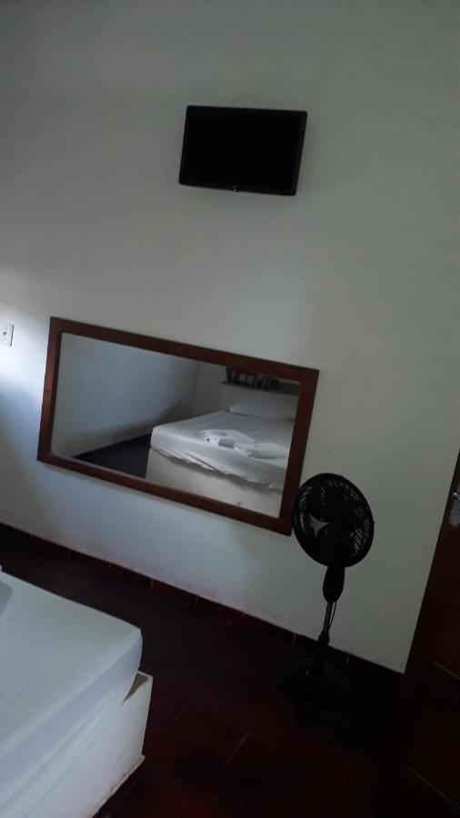 Planeta Sex Motel Сан-Жуан-дел-Рей Экстерьер фото